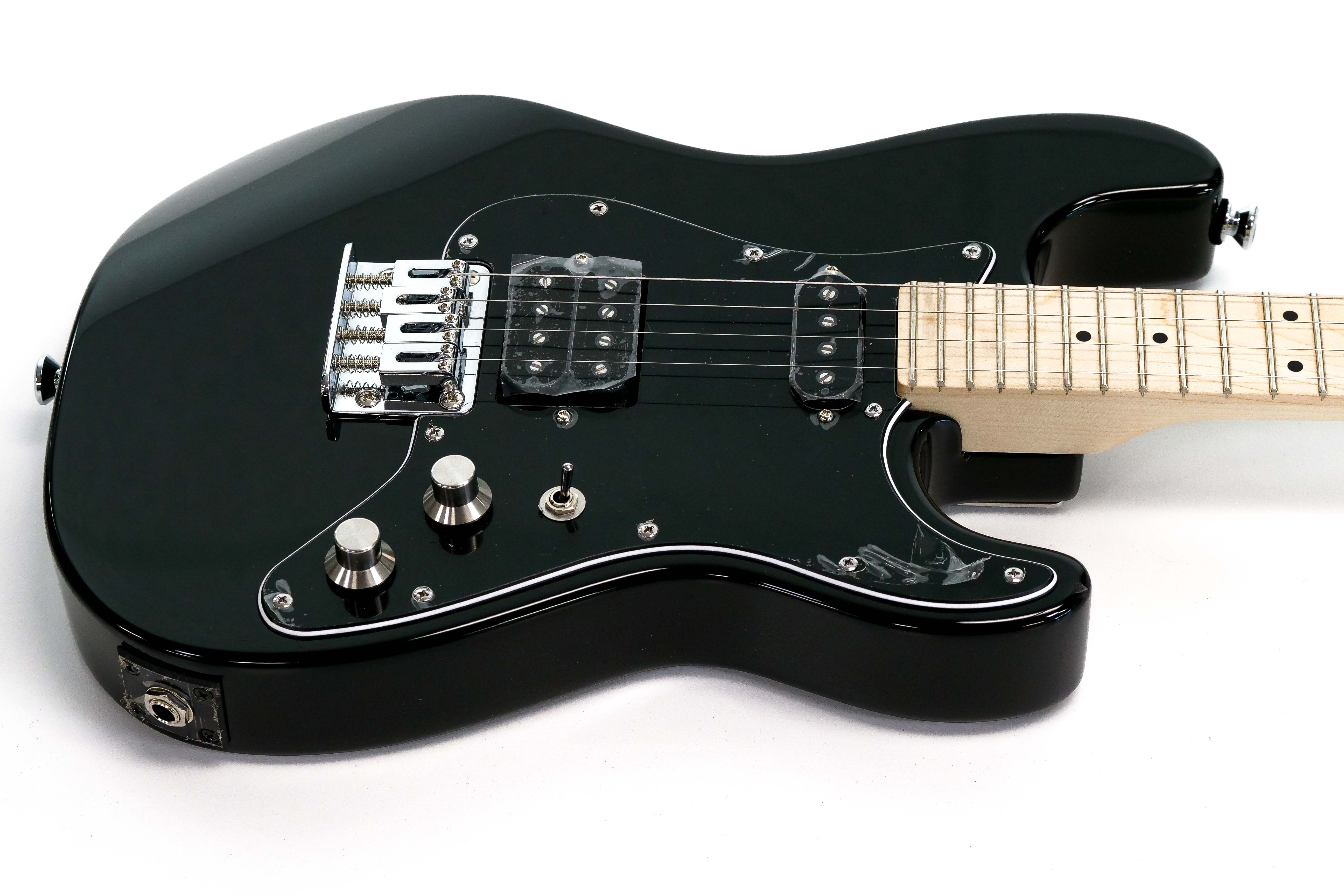 Risa ST-432-BK Electric Tenor Ukulele