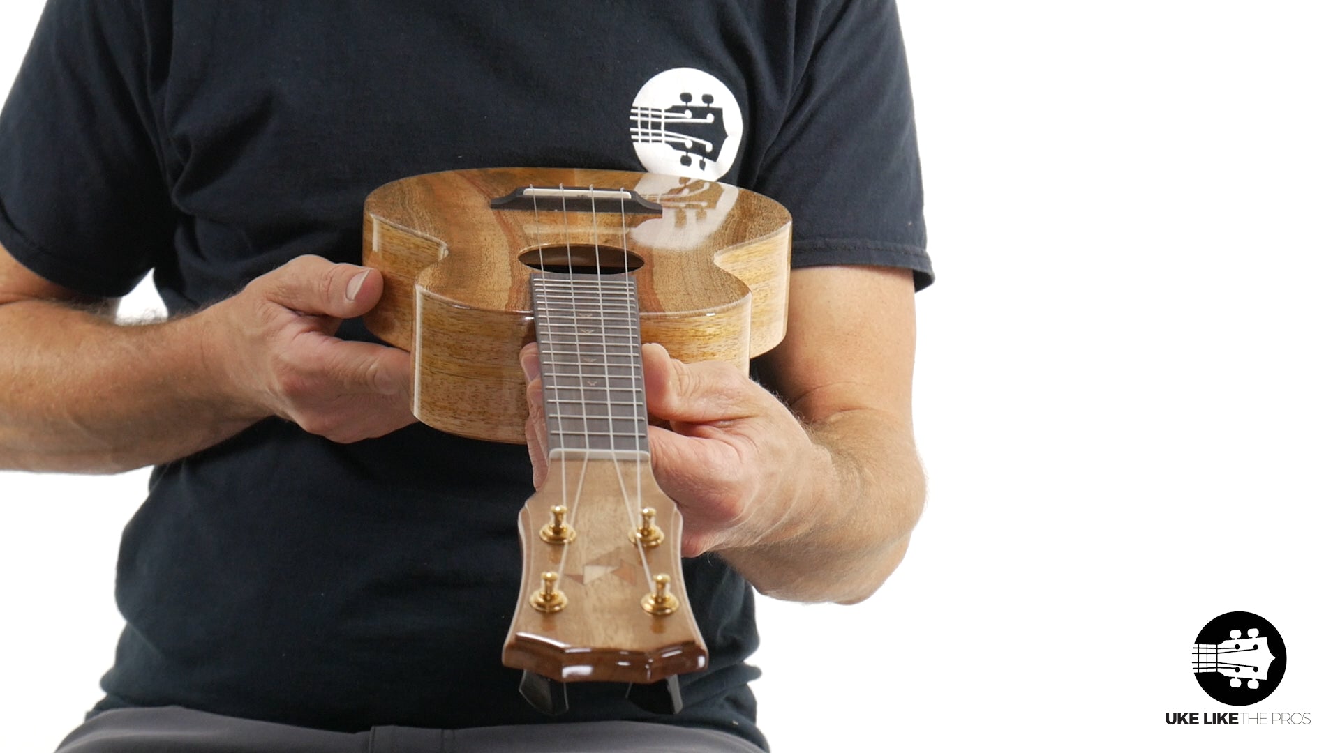 Rebel Double Creme Concert Ukulele Solid Mango "Star Lord"