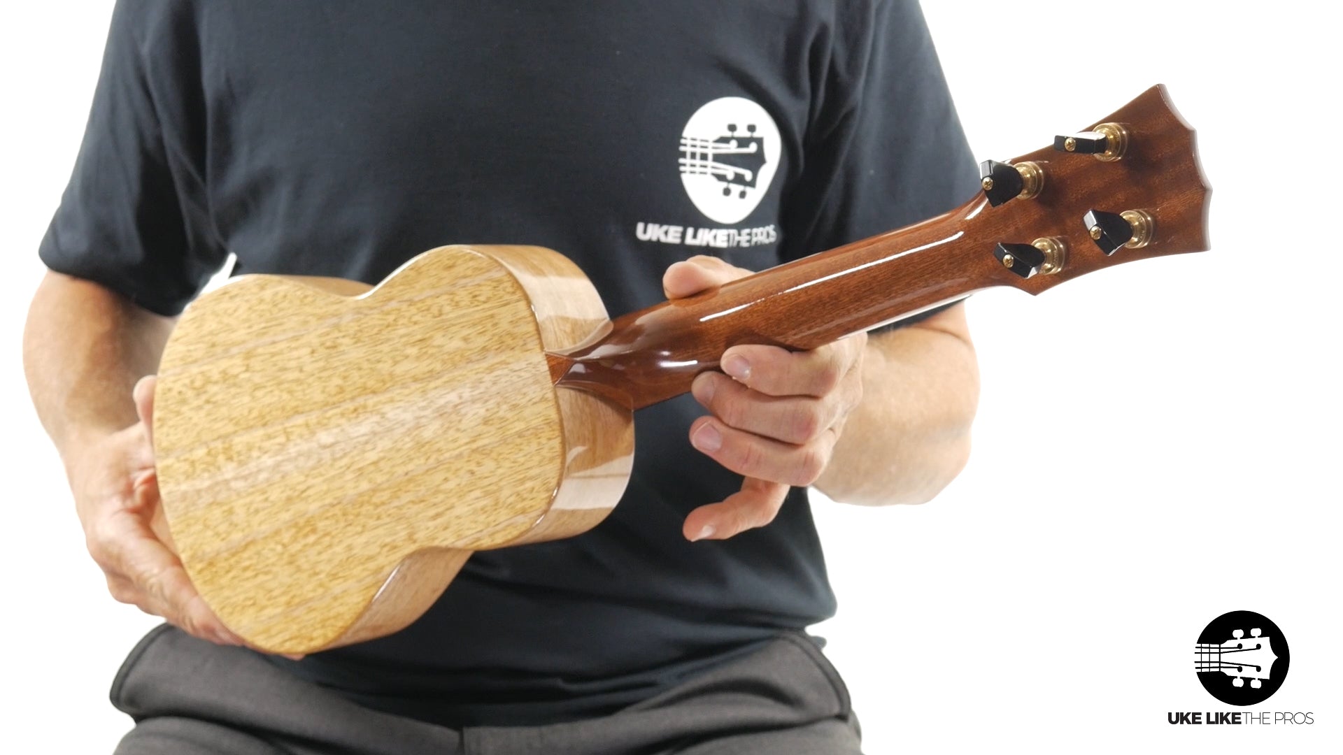 Rebel Double Creme Soprano Ukulele Mango "Little Giant"