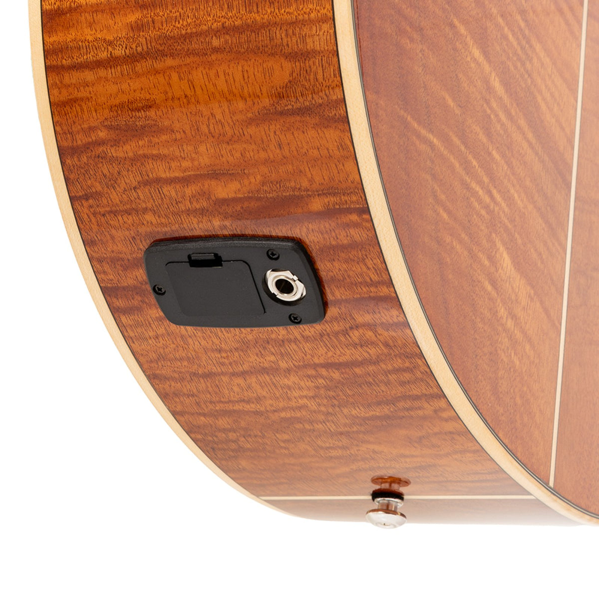 Output jack and battery compartment on the side of the Stagg SA45 OCE-FM guitar