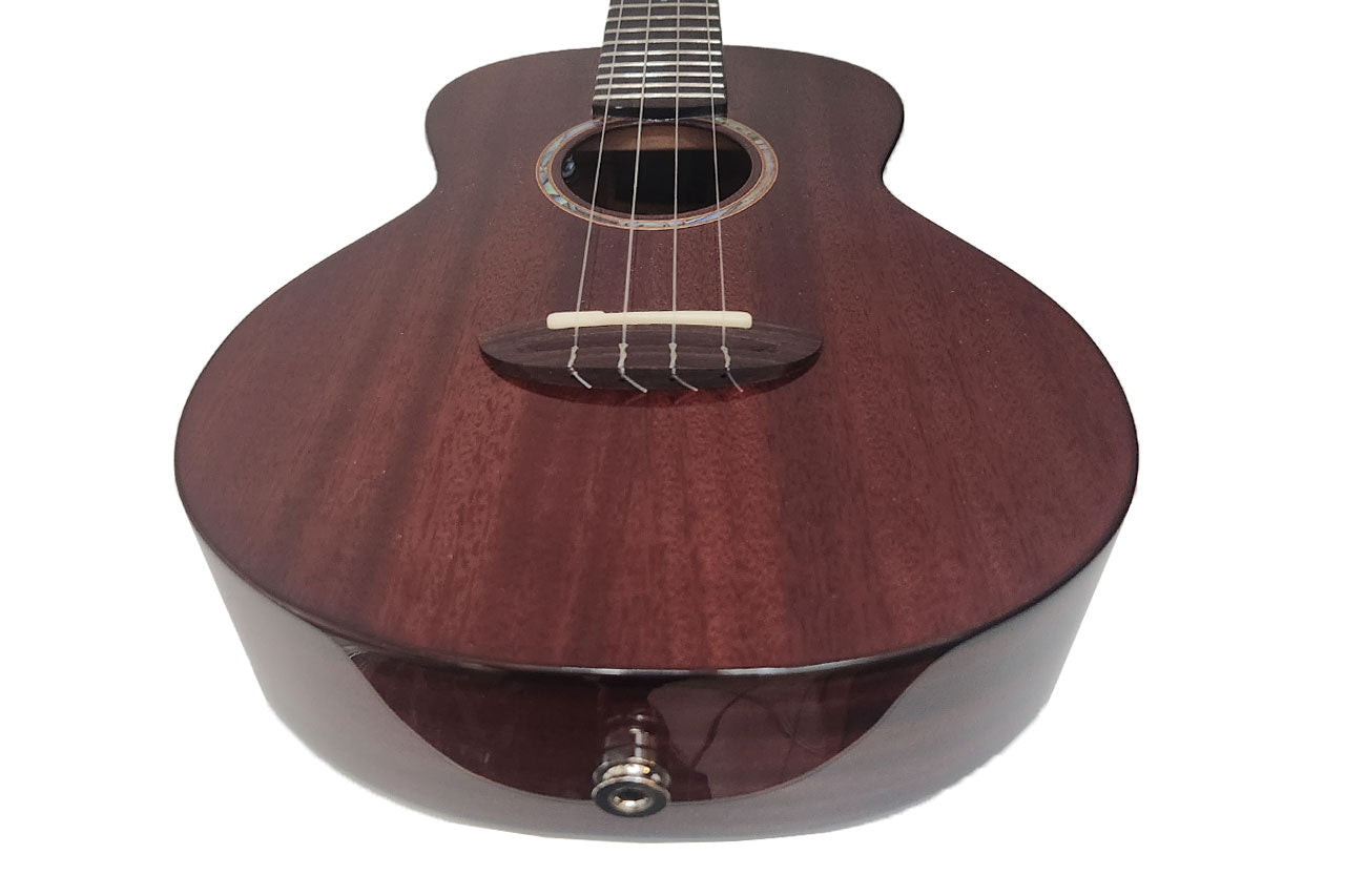 ANueNue AMM3-E African Mahogany Tenor Ukulele