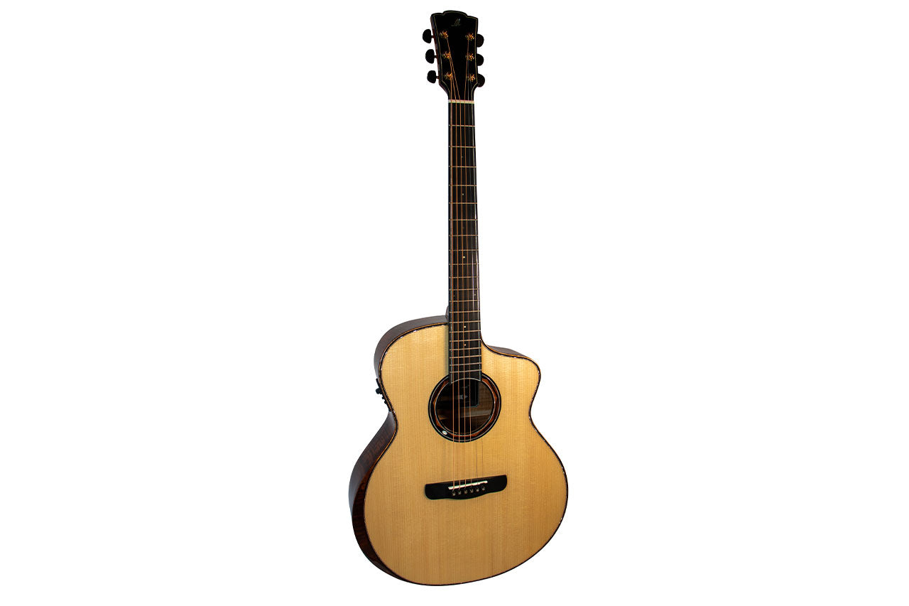 Mérida DTGC-EQ Grand Concert Guitar