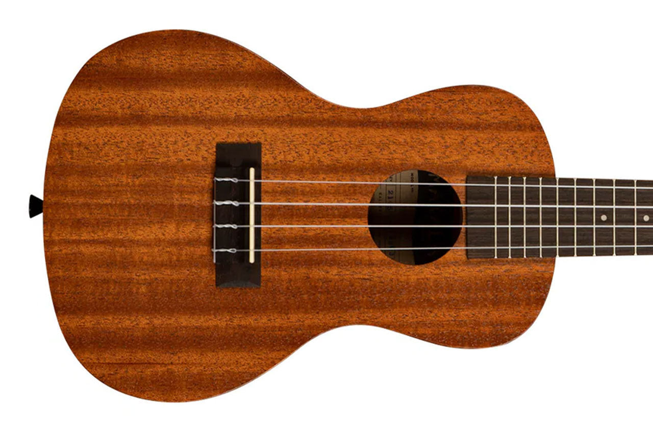 Makala Mahogany Concert Ukulele Pack