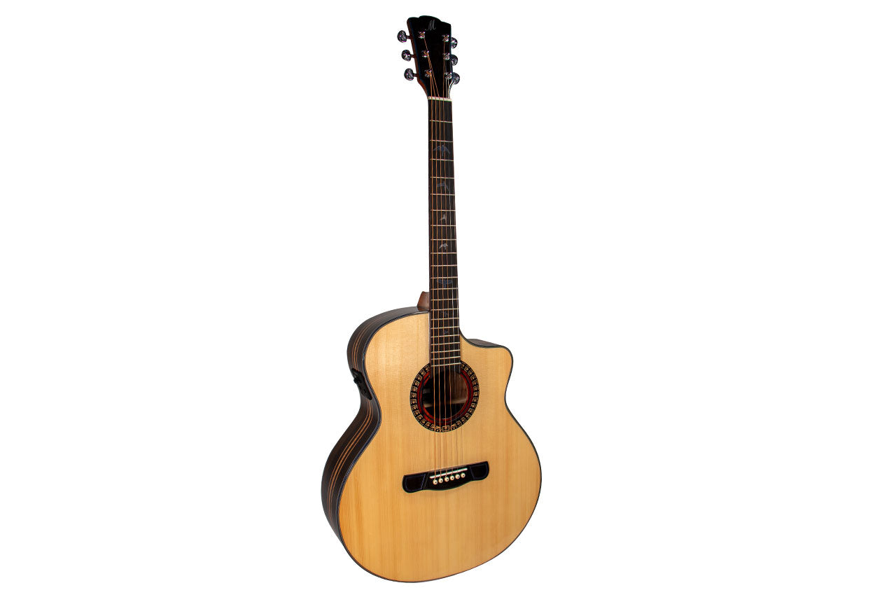 Mérida E1CS-EQ Grand Concert Guitar