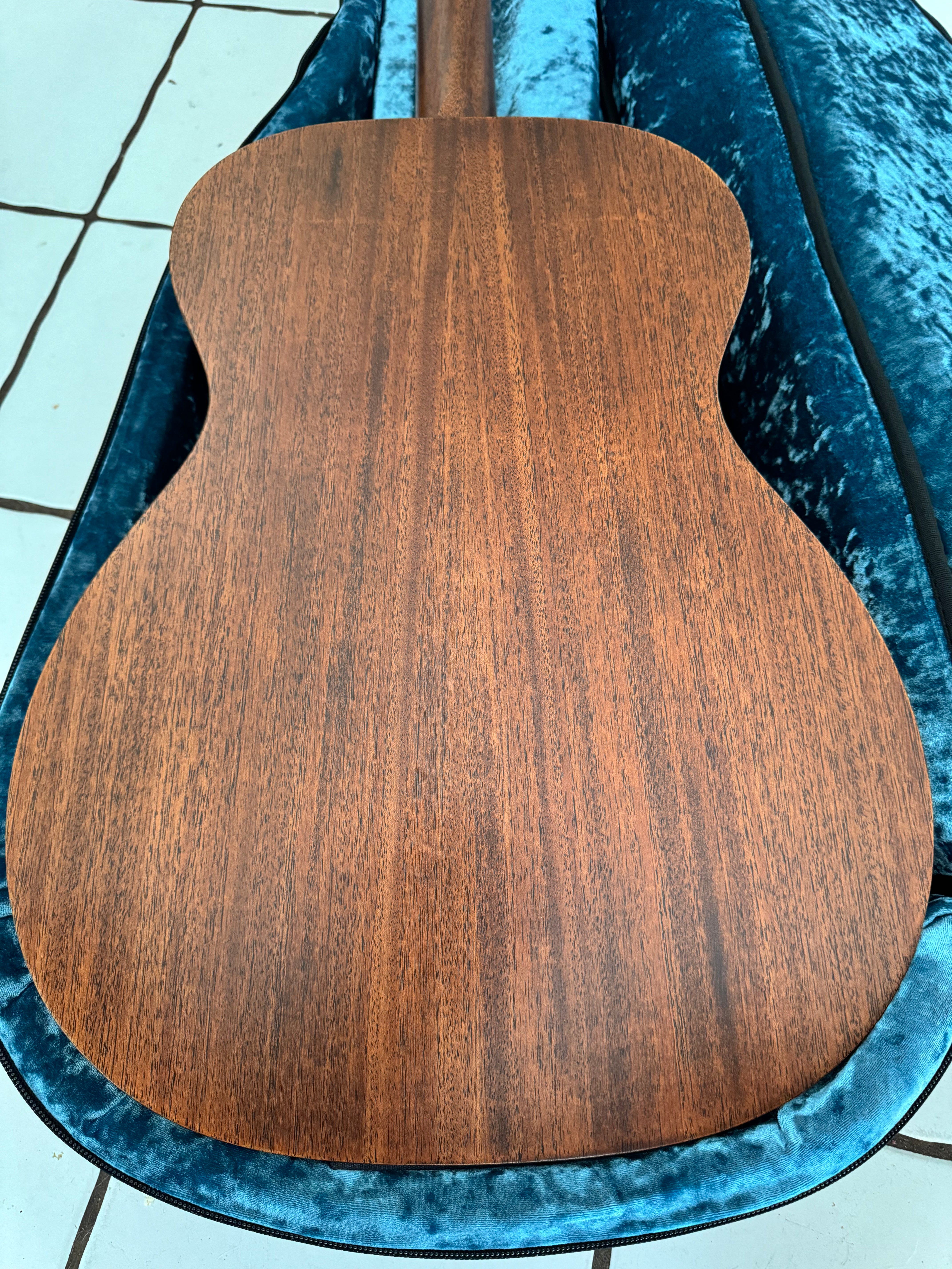 Martin 000-15M Mahogany Acoustic Guitar "Sophie"