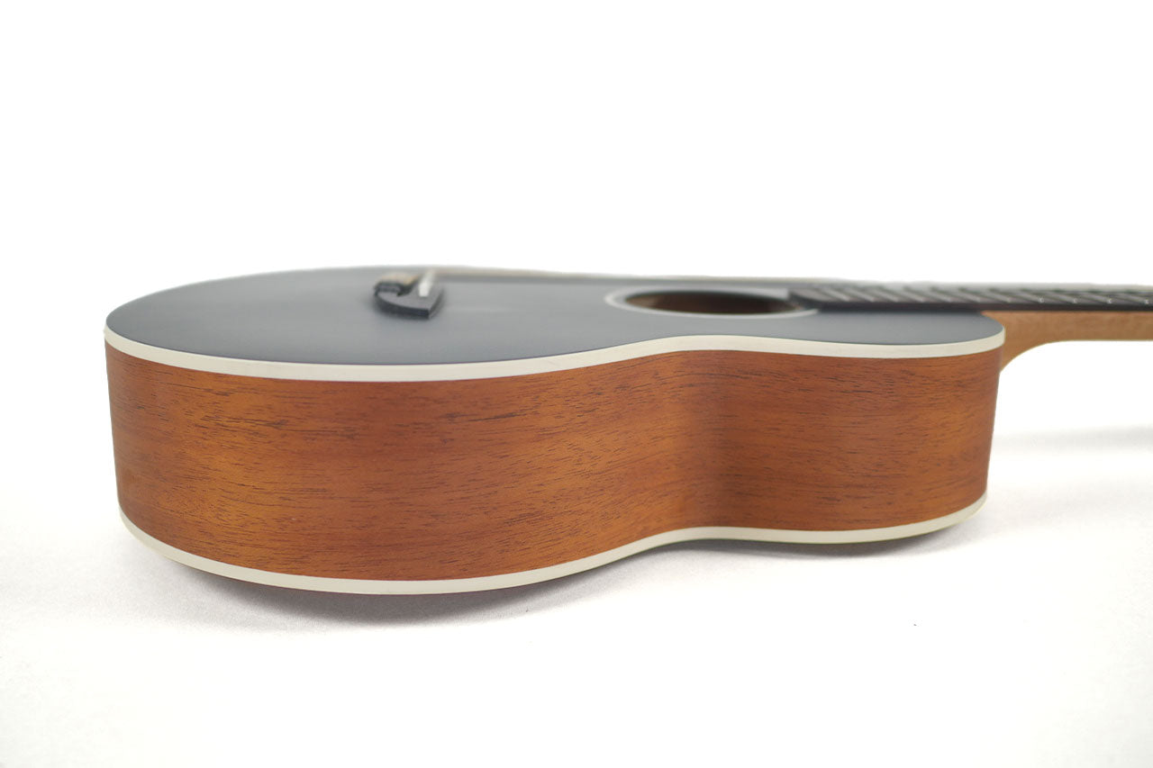 Flight IRIS BK Baritone Ukulele