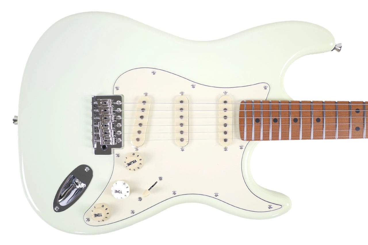 Jet JS-300 OW White Stratocaster Electric Guitar
