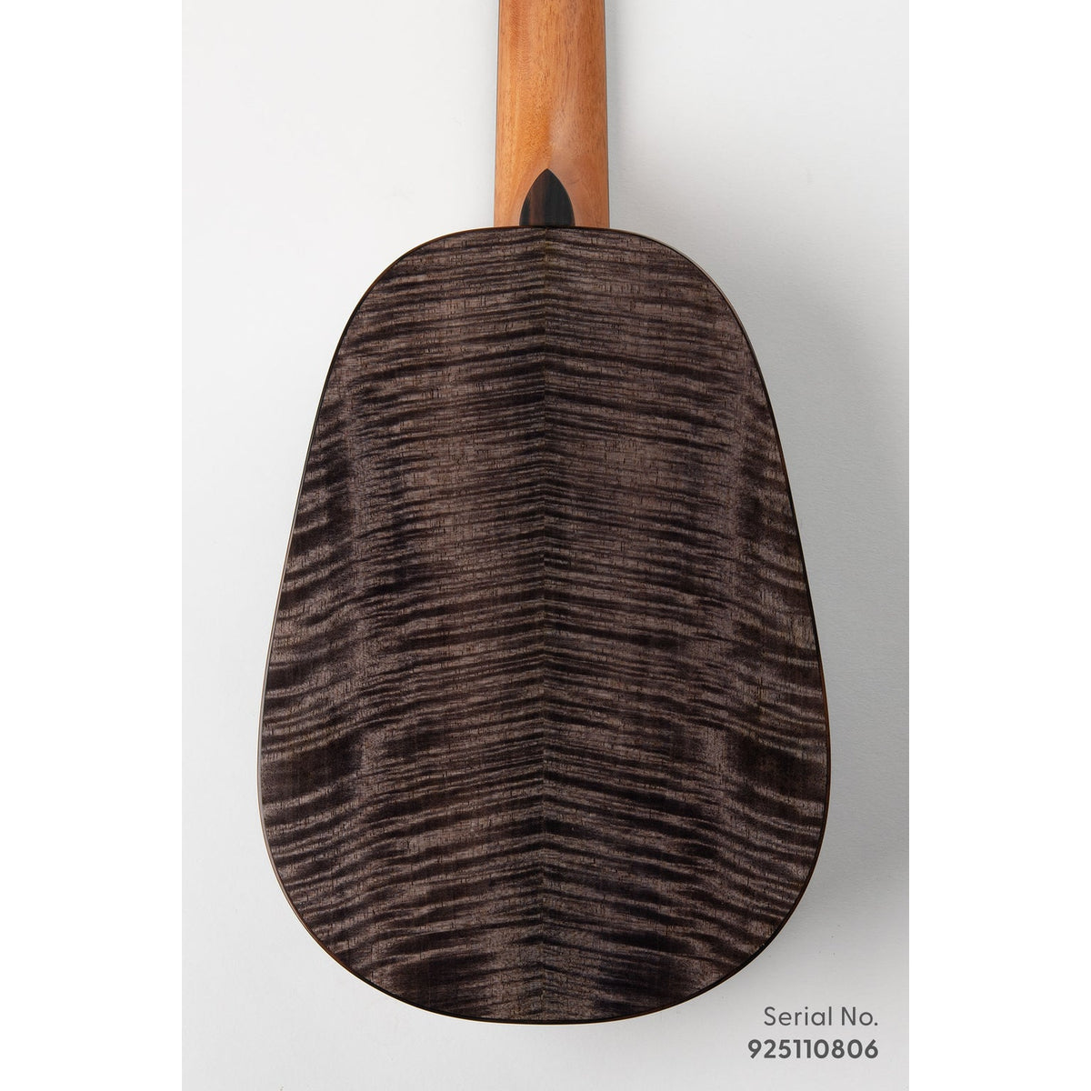 Kala METD-BMR-PT Metropolitan Deluxe Black Night Mango pineapple tenor ukulele, serial 925110806, back view showing the figured mango back