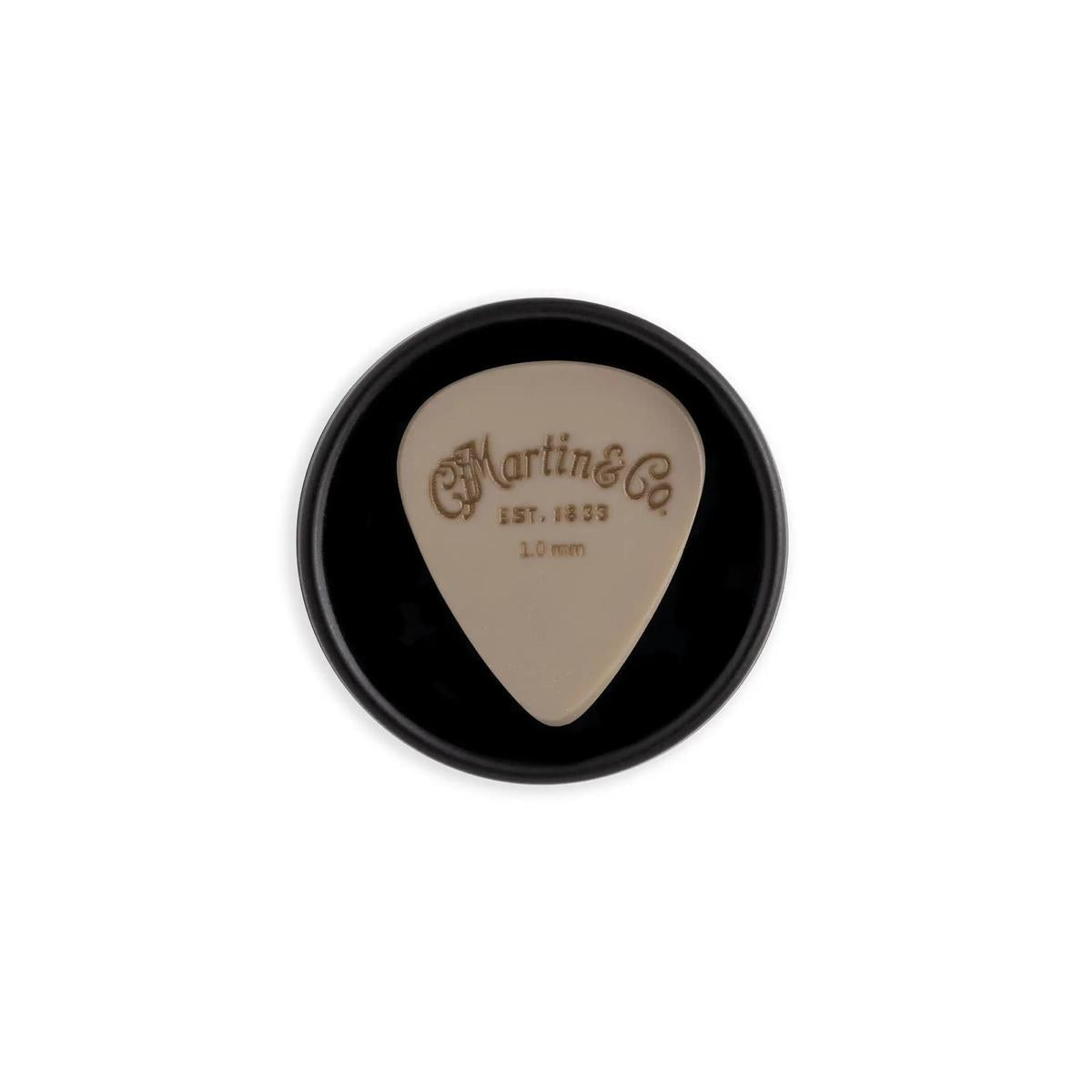 Martin-Luxe-Apex-Pick-2 | Terry Carter Music Store