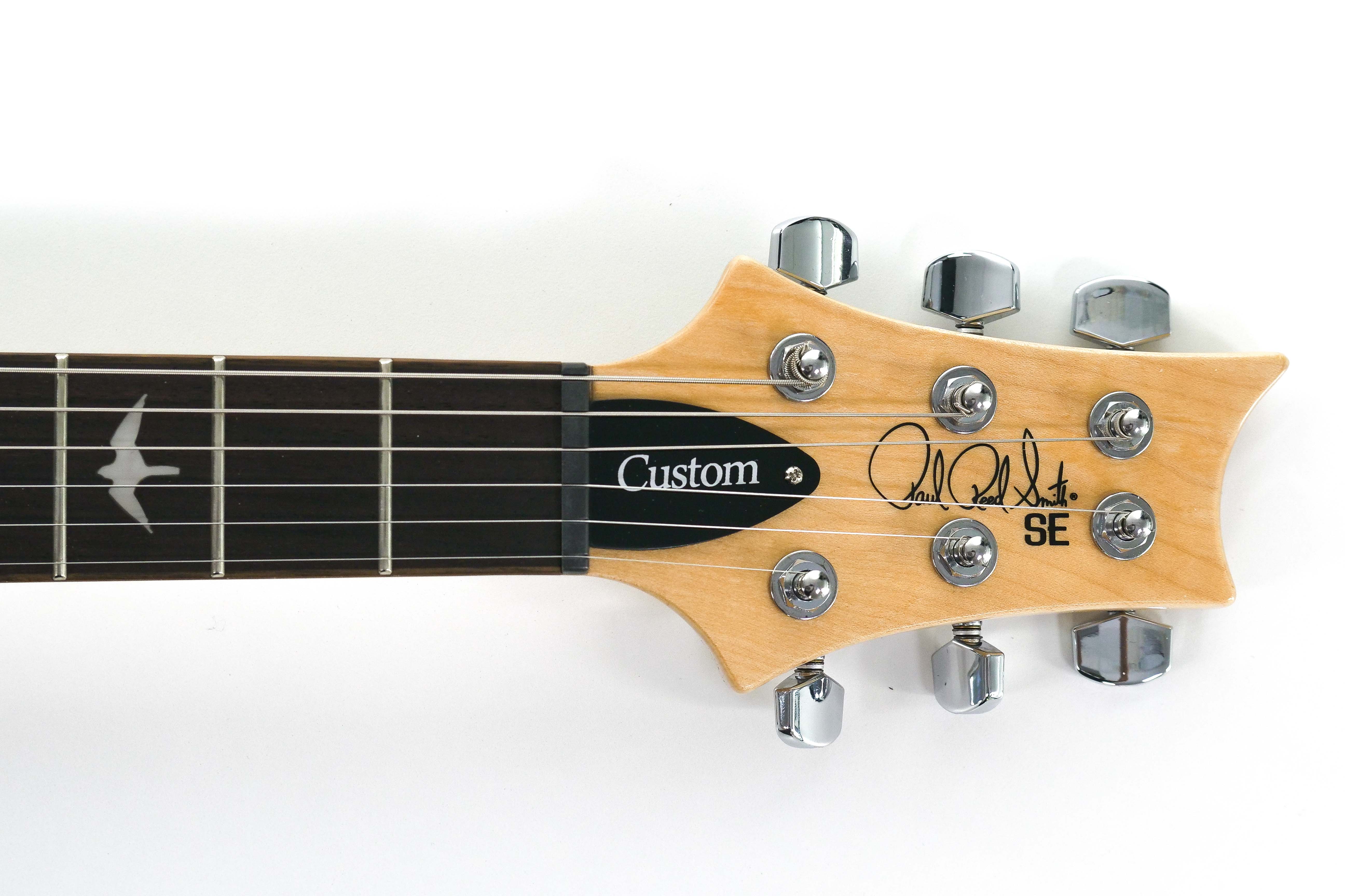 logo on front of headstock