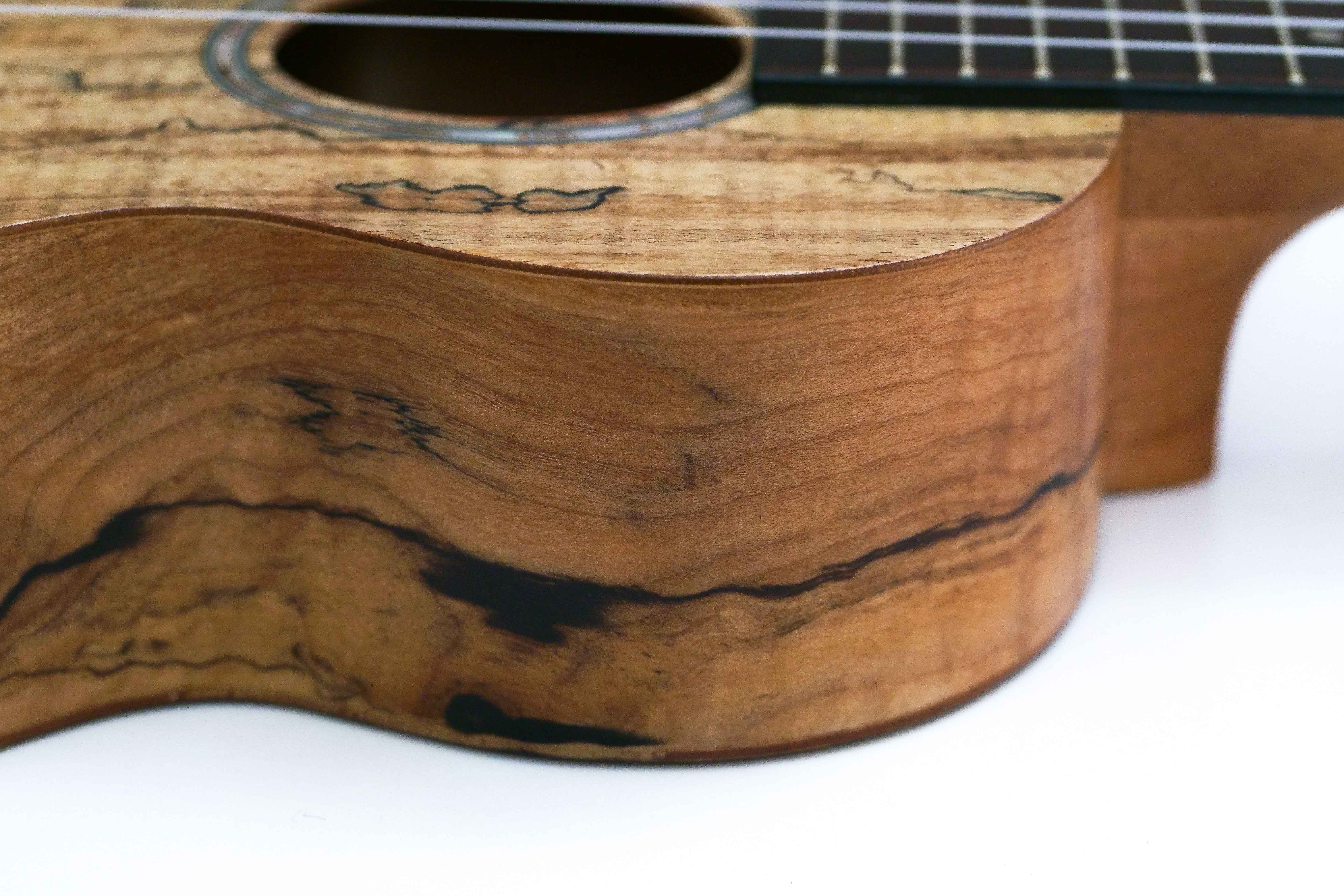 Islander MAT-4 Tenor Ukulele