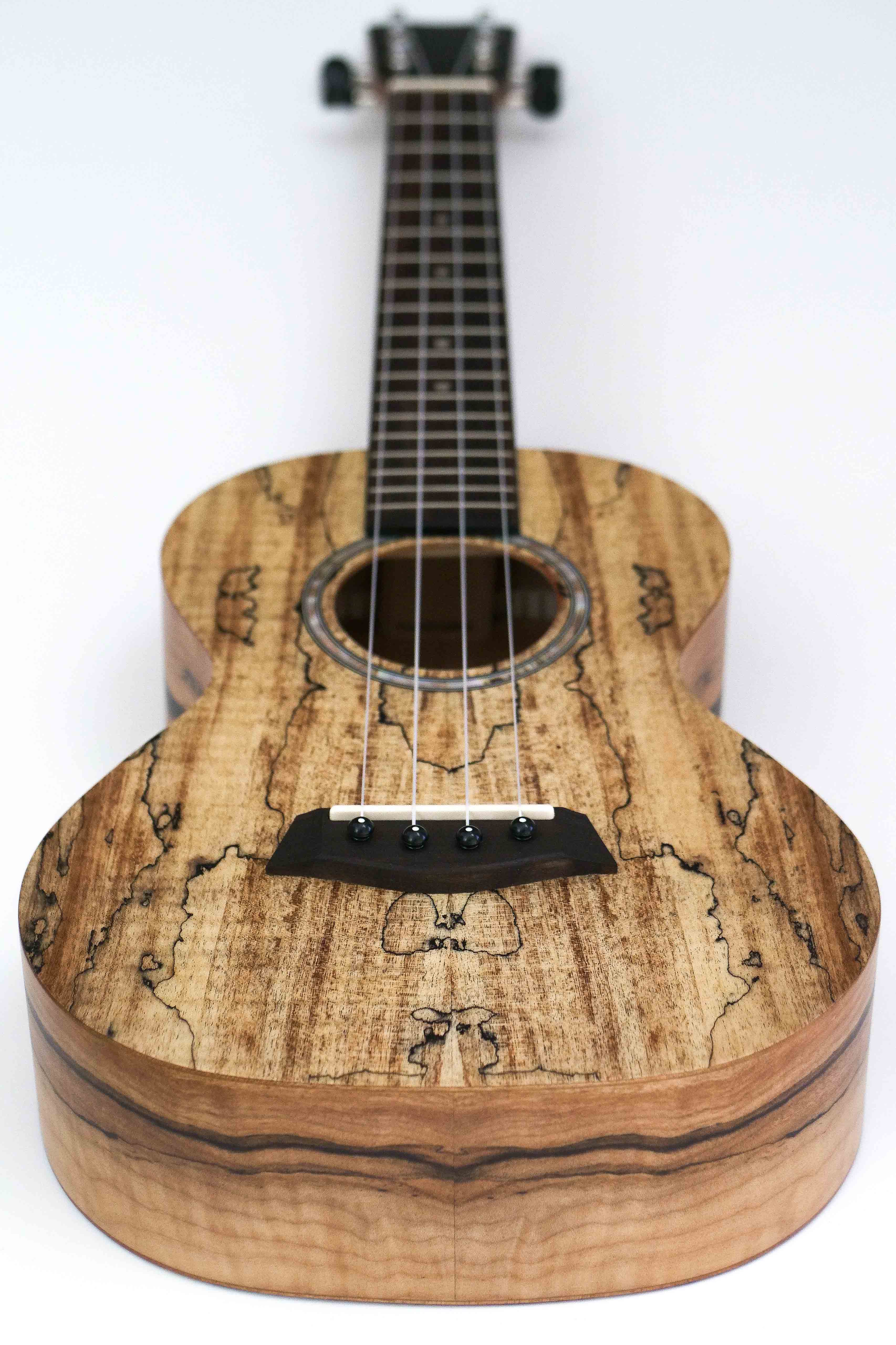 Islander MAT-4 Tenor Ukulele