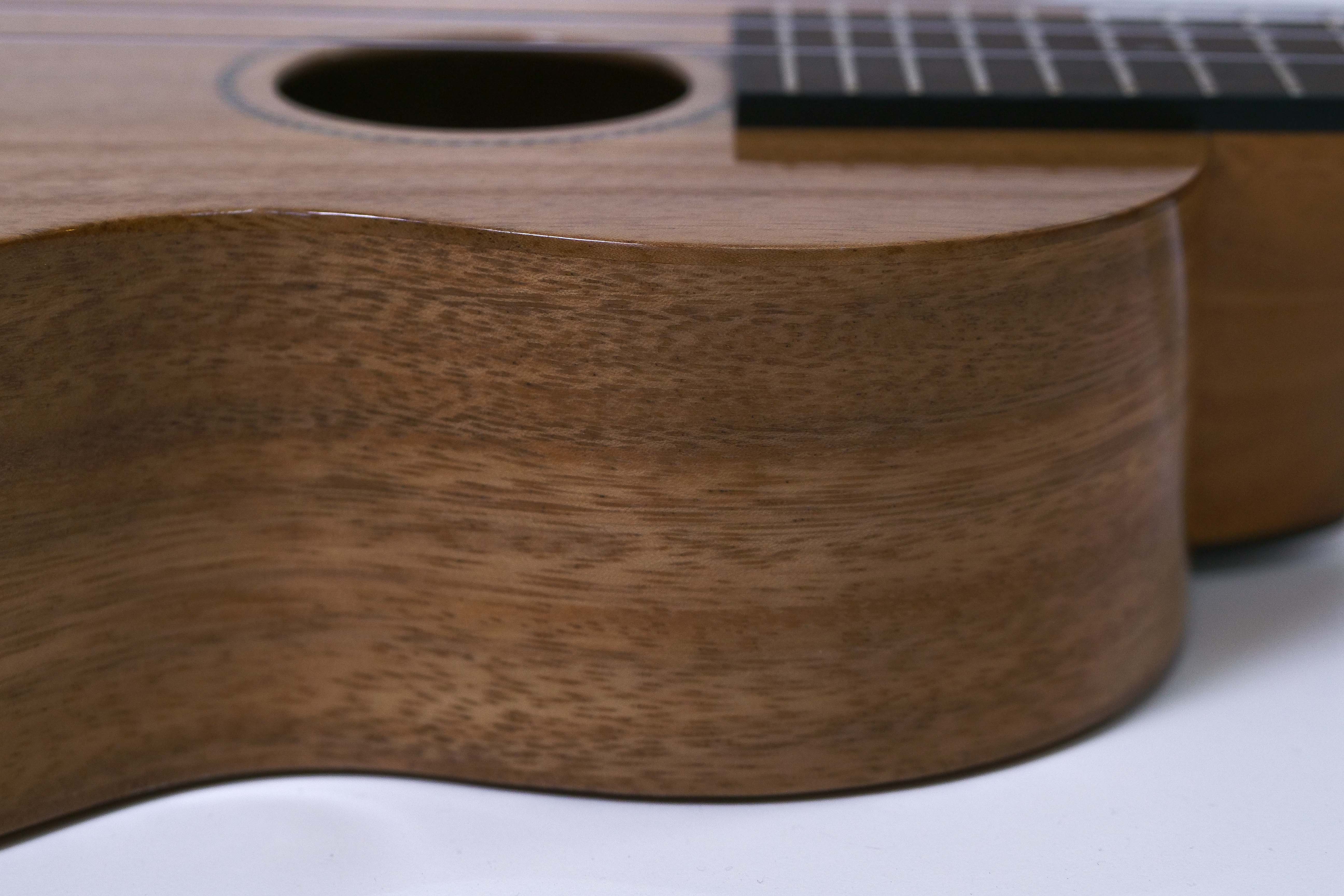 Pono ACD Solid Acacia Deluxe Concert Ukulele