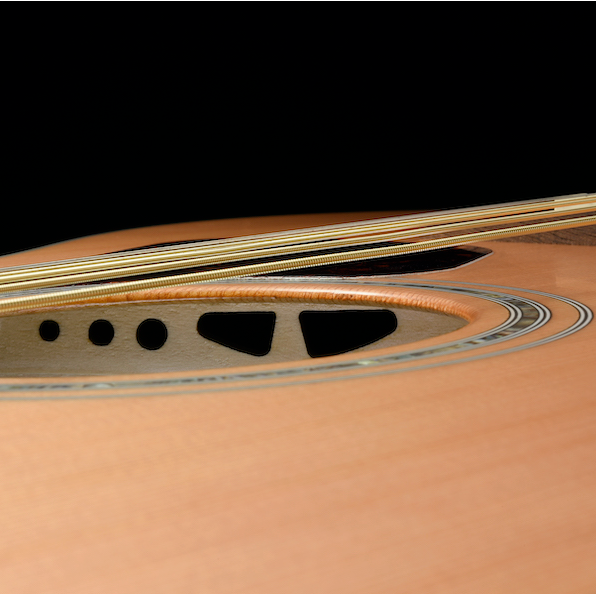 Walden G740RE-G headstock with chrome tuners