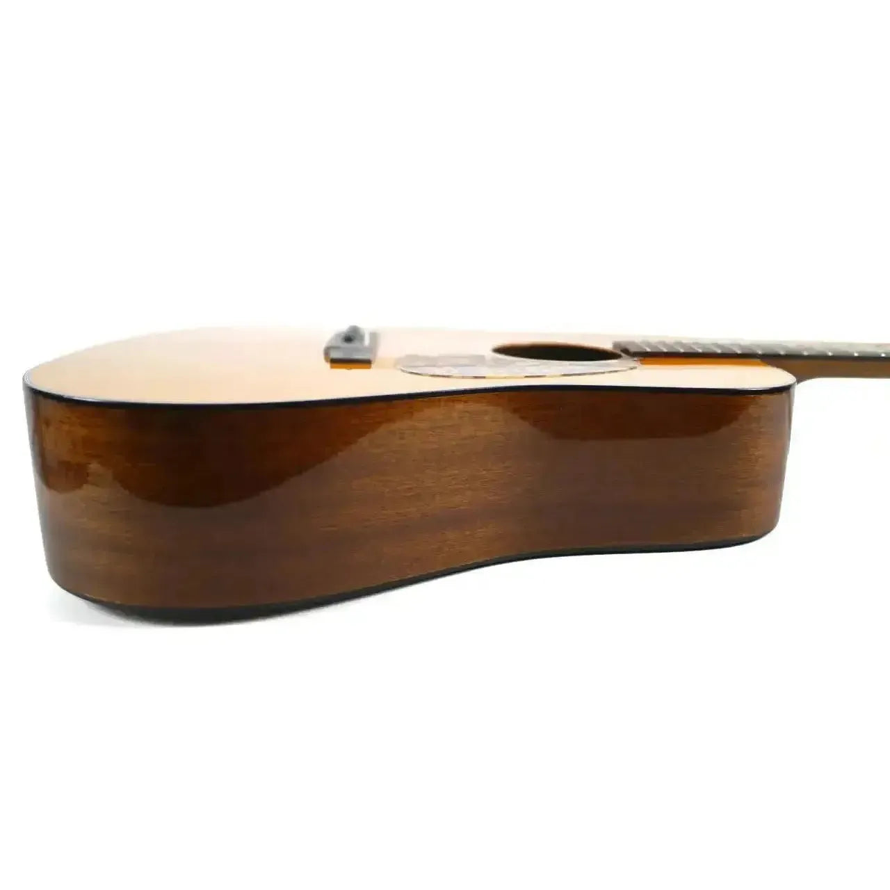 Blueridge BR-140E dreadnought acoustic-electric guitar, light spruce top, dark mahogany sides.