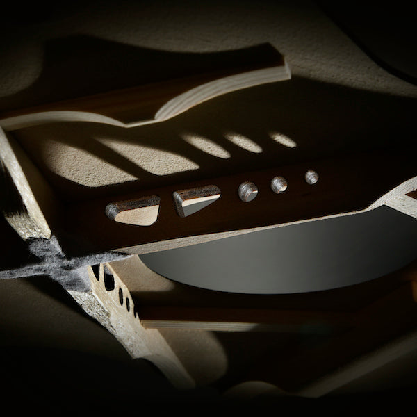 Walden D642RCEB-G gloss black soundboard detail