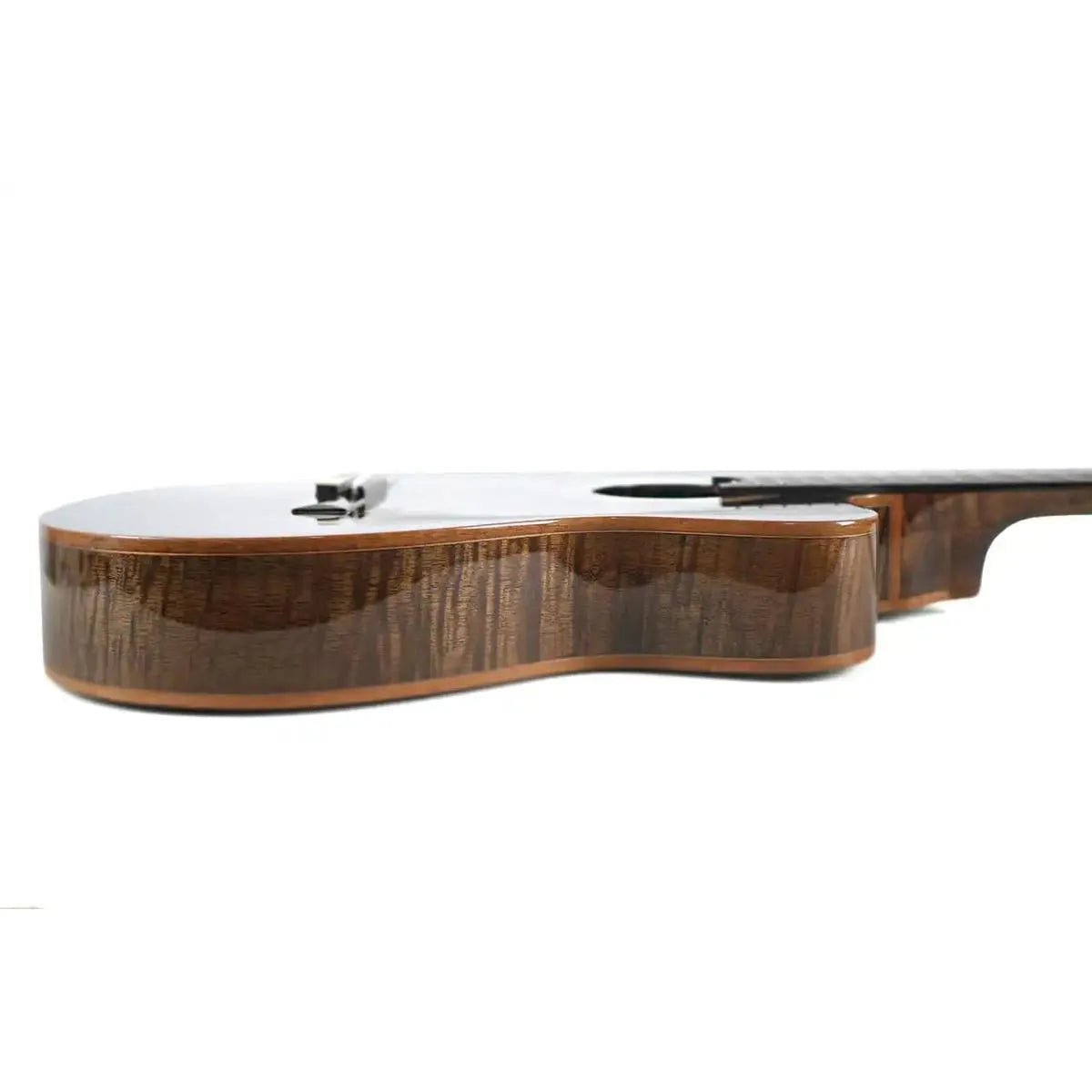 Mérida T45SSEQ-OK thin body acoustic-electric guitar, showing the flamed okoume back and sides with a high gloss finish.