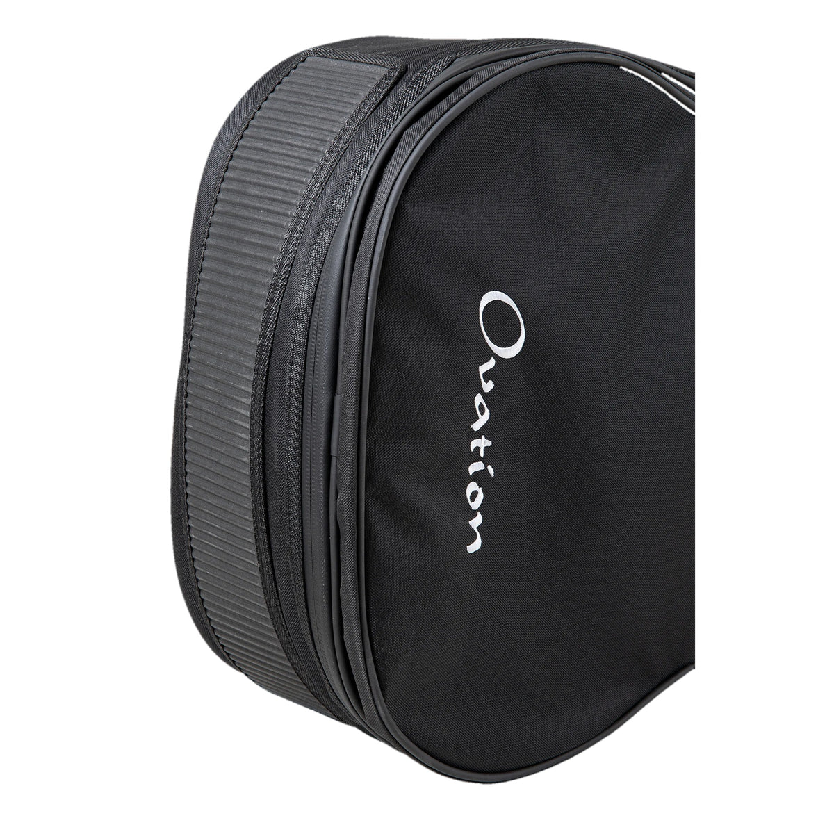 Ovation mid-depth gig bag OV213200, side panel with Ovation logo