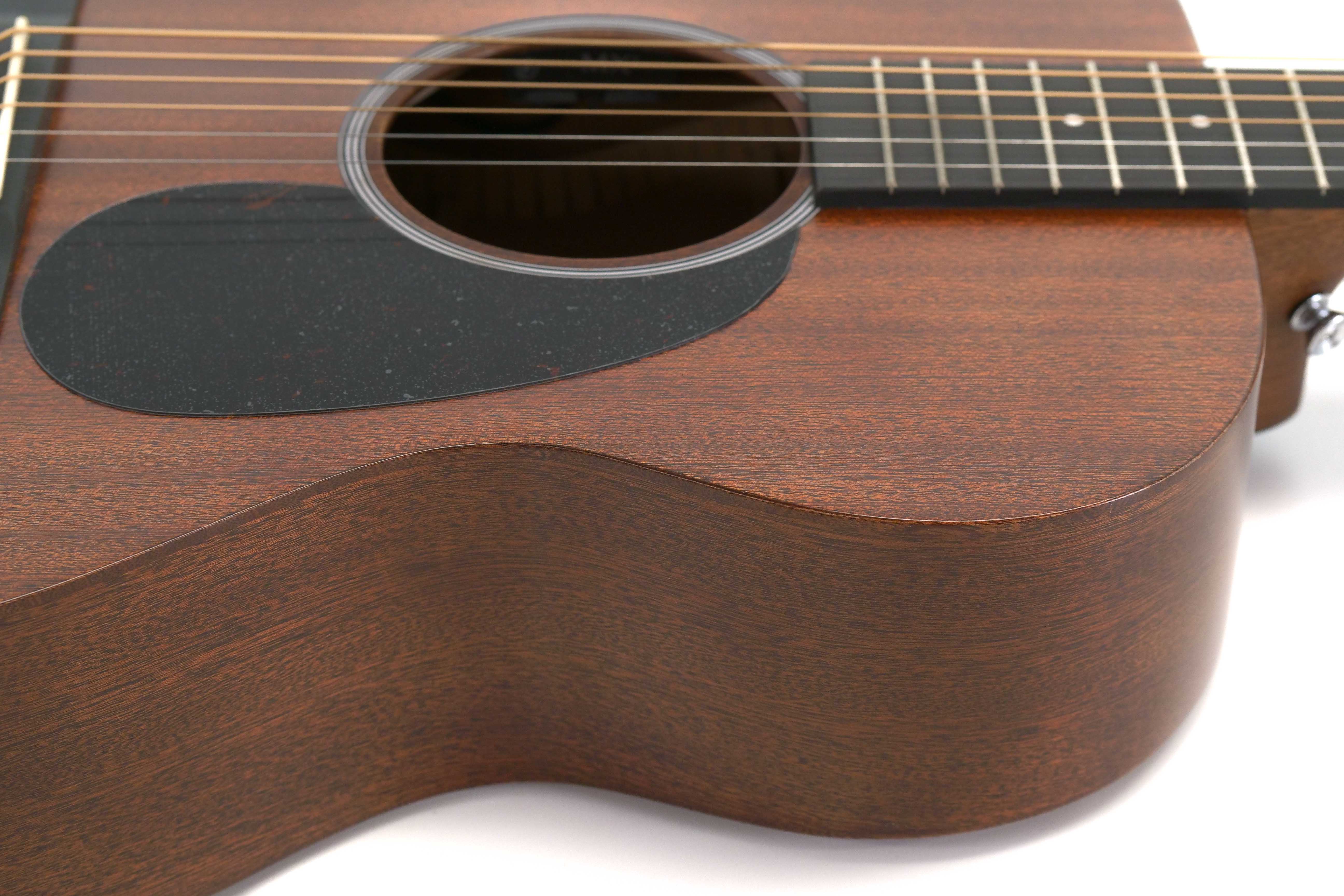 Solid wood guitar