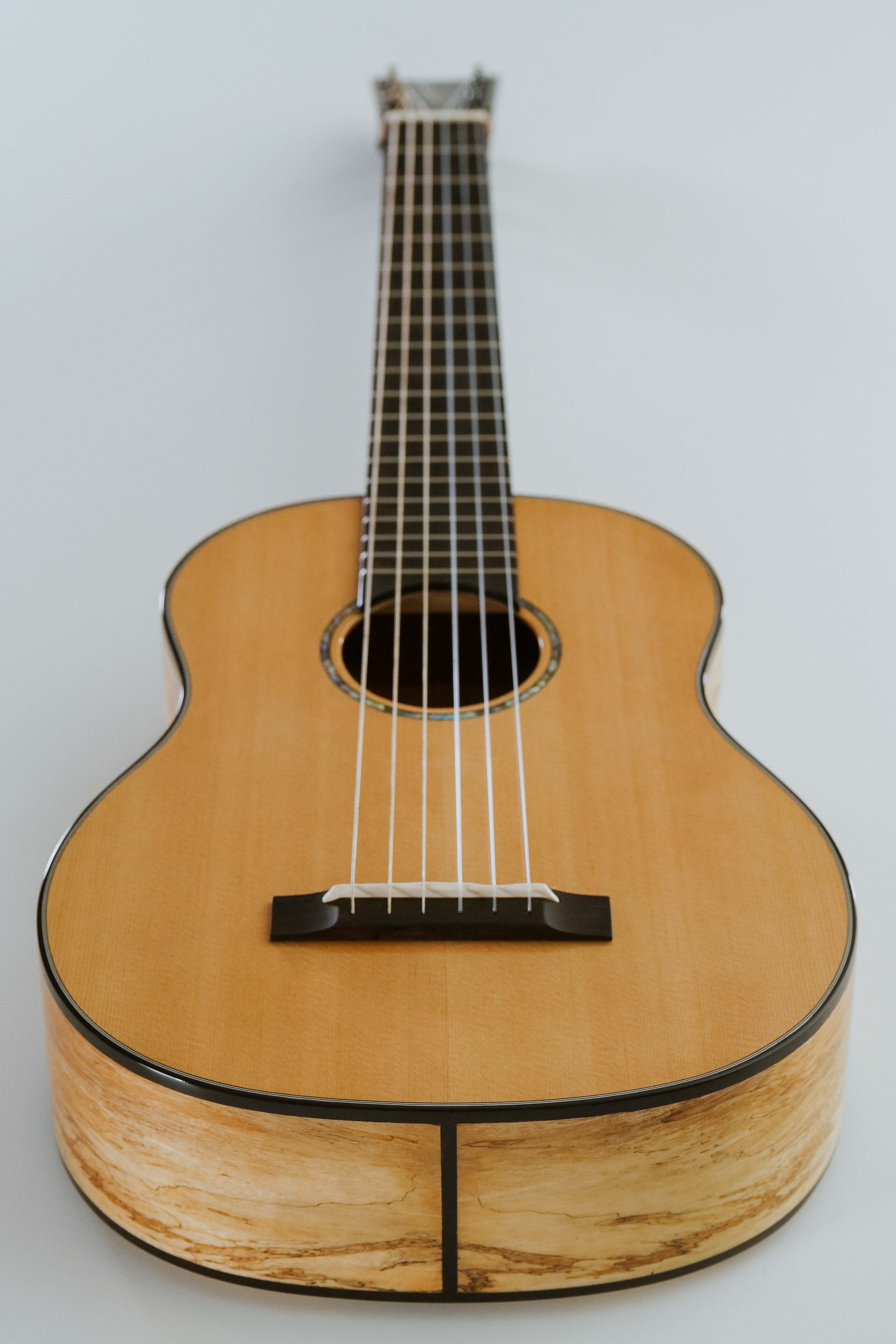 Romero Creations RC-P6-SMG Parlor Guitar 