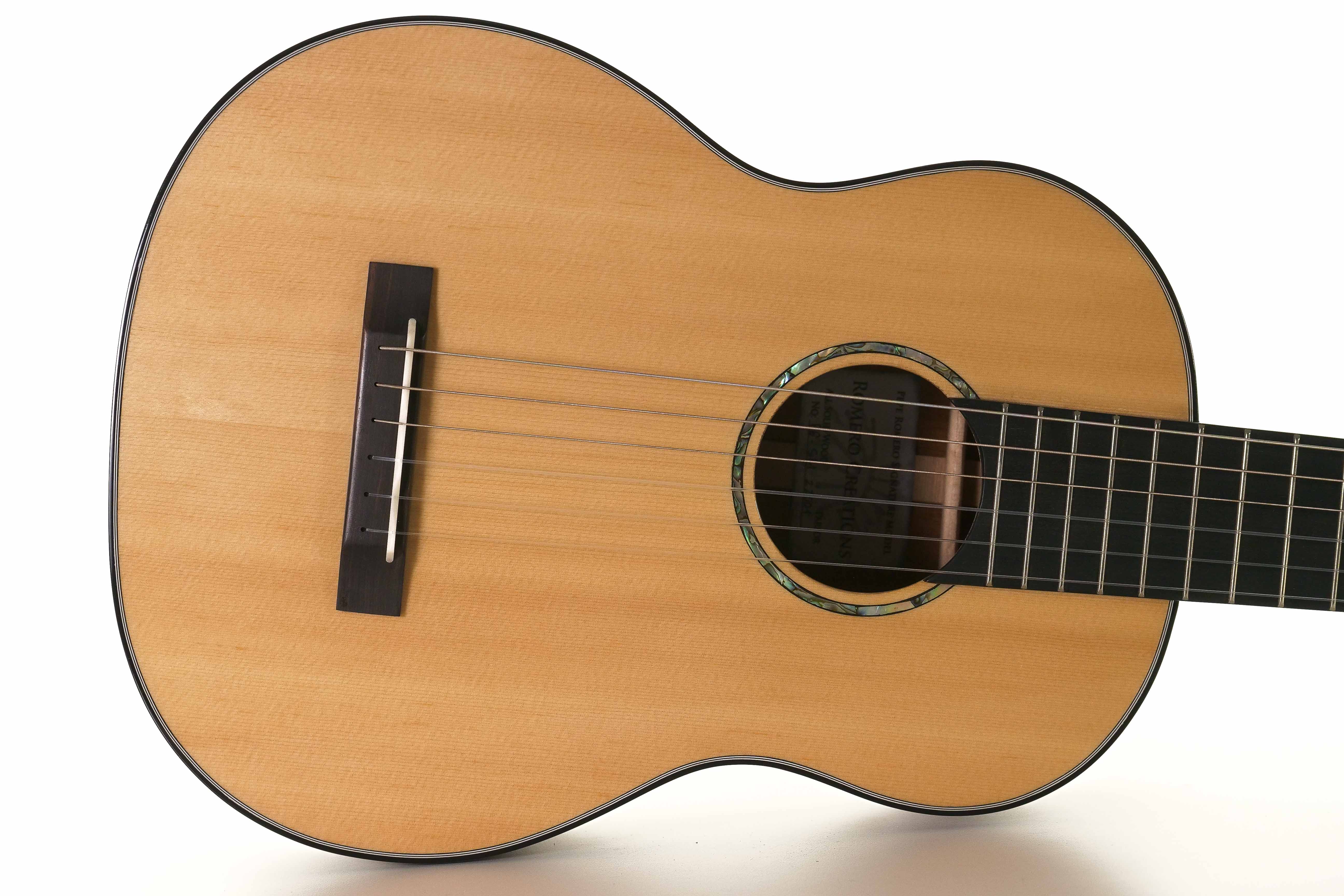 Romero Creations RC-P6-SM Parlor Guitar Spruce Mahogany "RECO" Tuned E to E