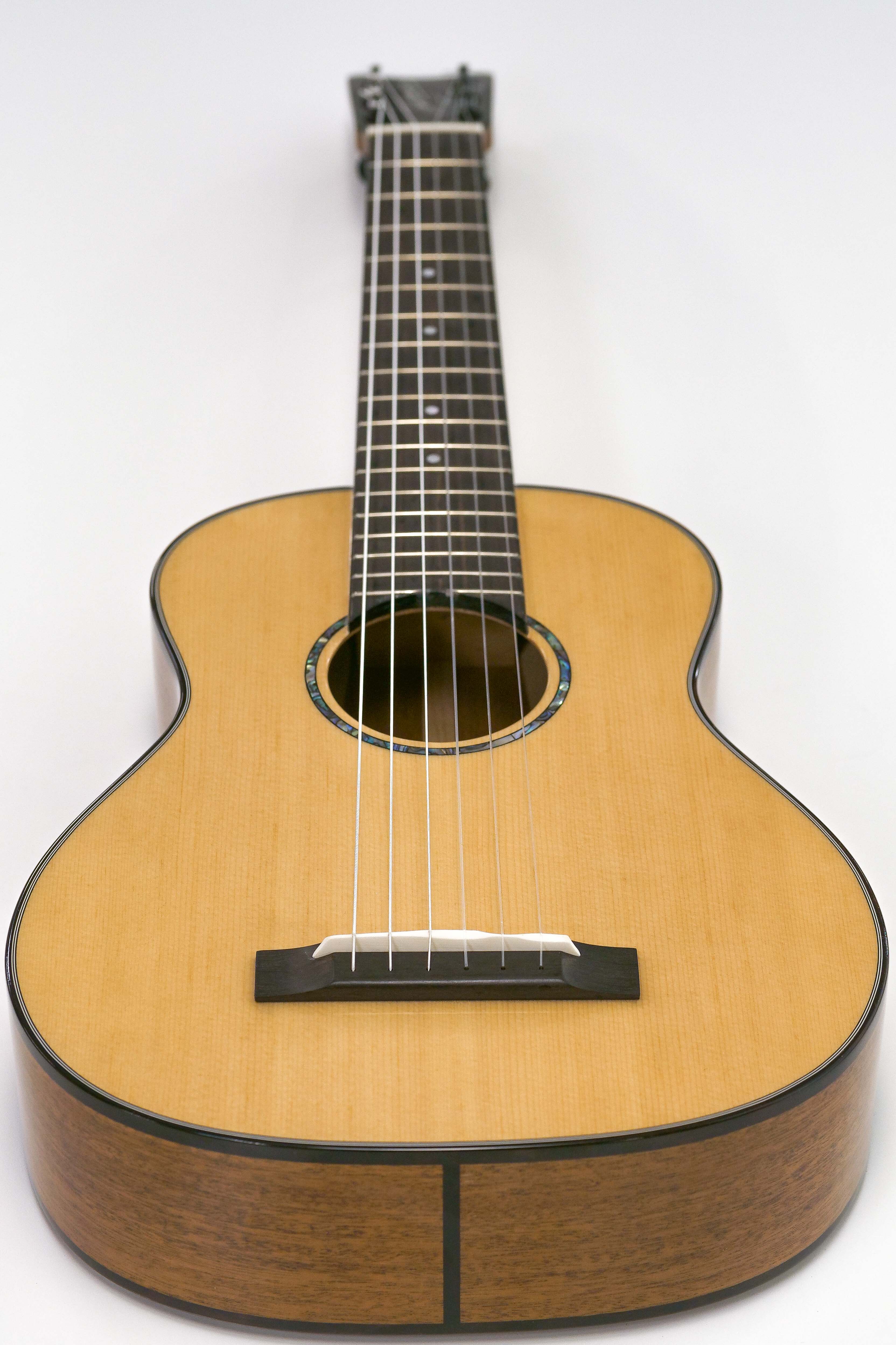 Romero Creations RC-B6-SM 6 String Baritone Guitar/Guilele Spruce/Mahogany Nylon String "DEDA" E to E Tuning
