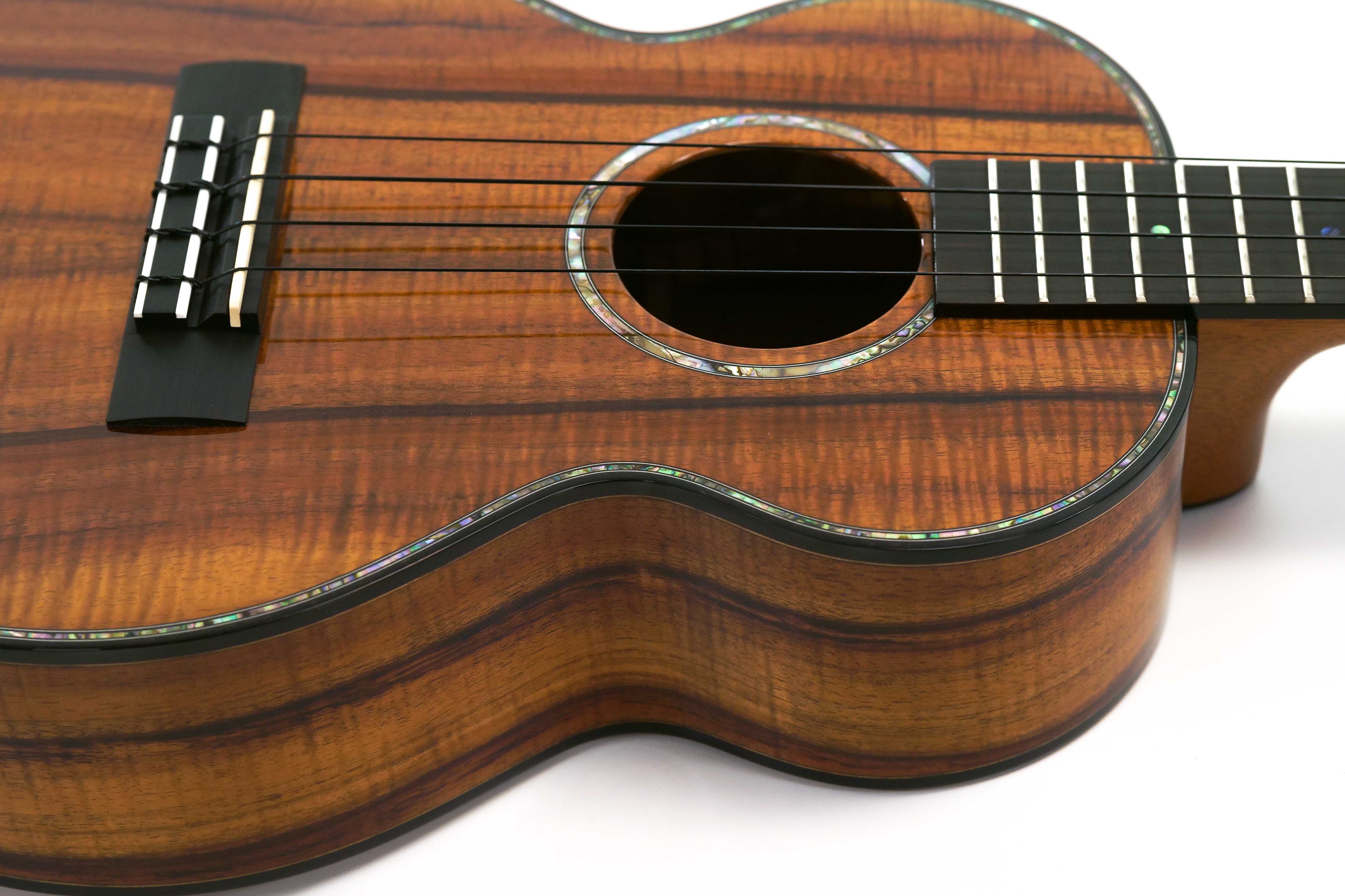 Kamaka HF-3-D2 Tenor Ukulele - Terry Carter Music Store