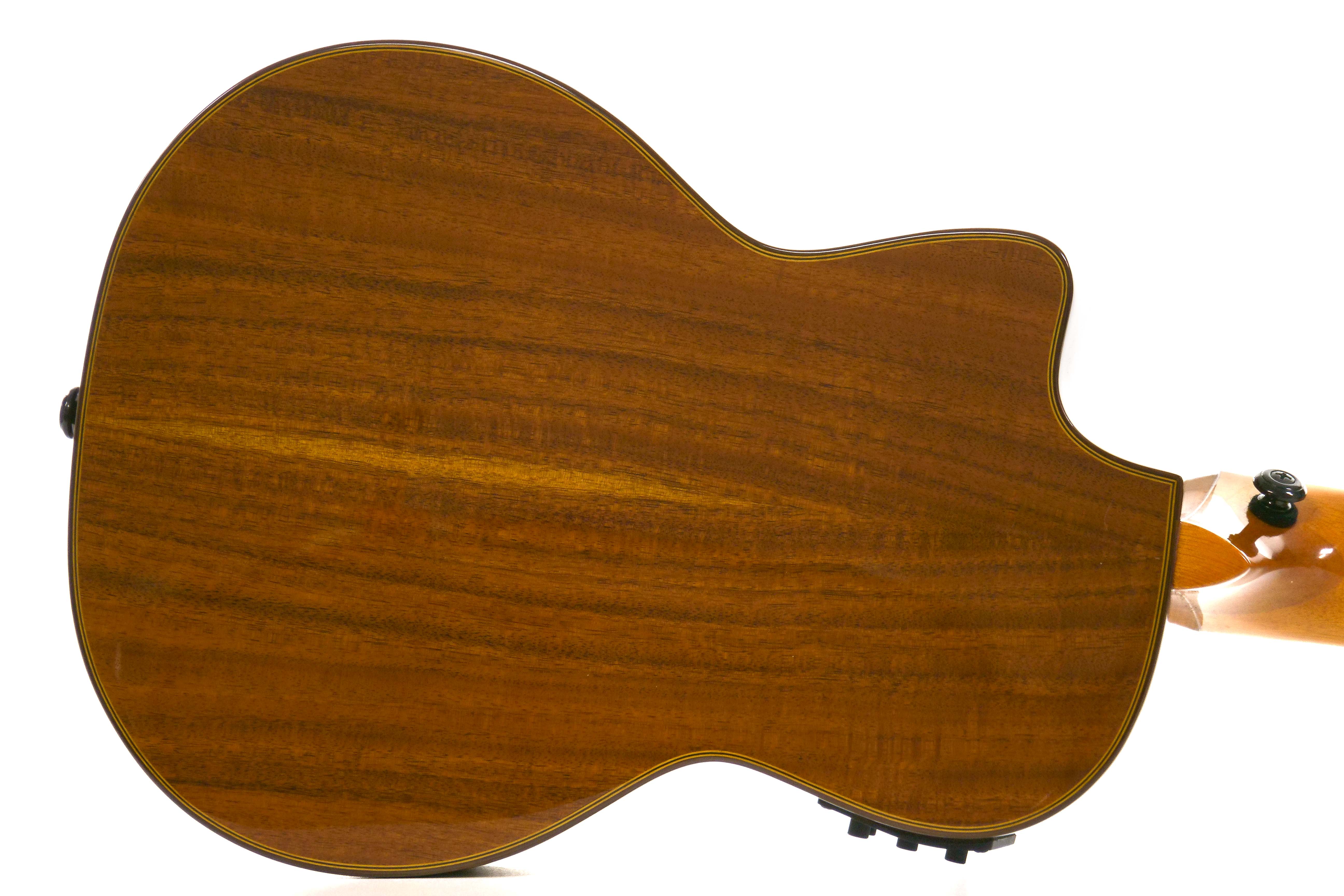 [PRE-OWNED] Ohana TK-250GCE Limited Edition Tenor Ukulele Solid Spruce Top/Acacia with EQ "MARCI"