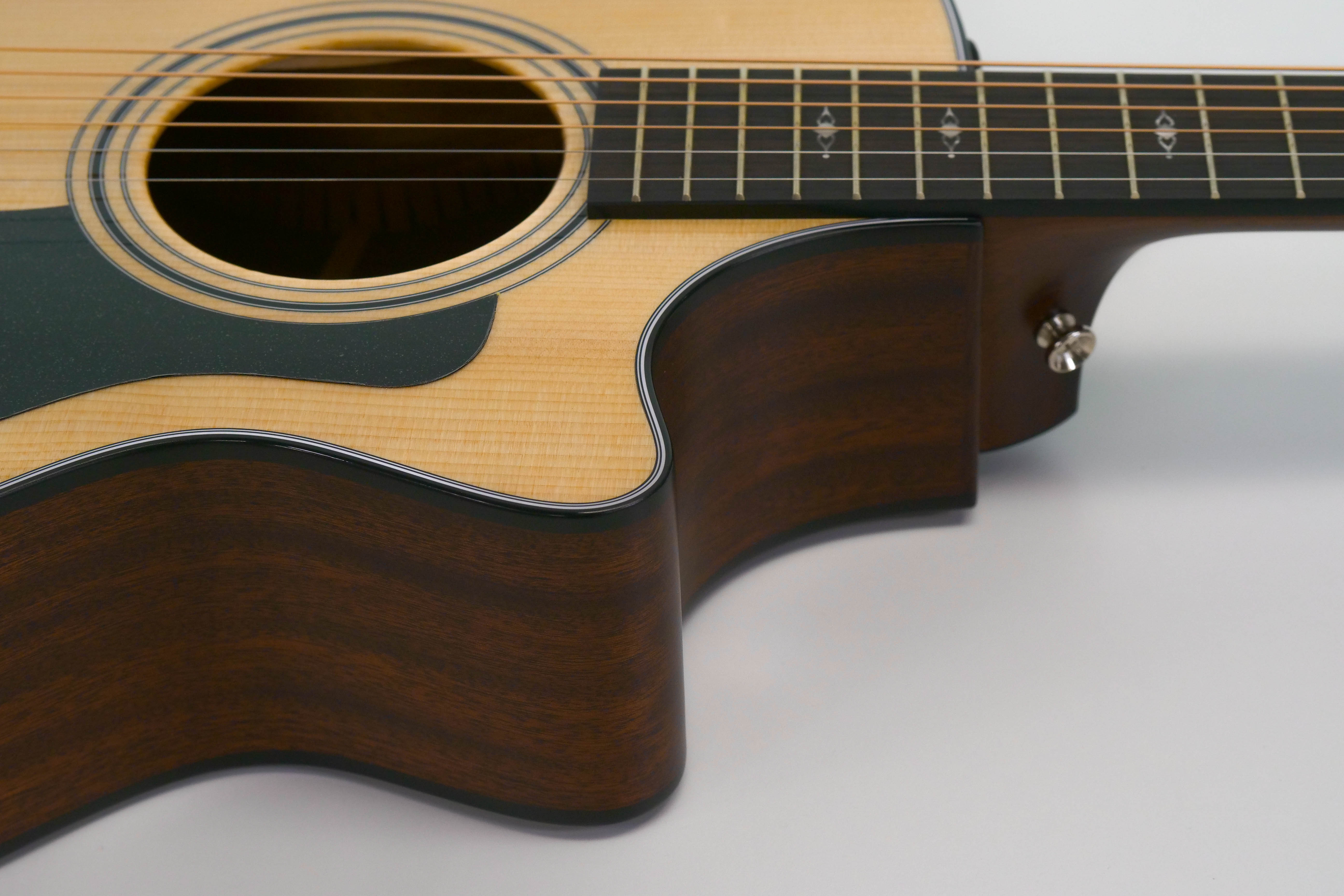 Taylor 312ce V-Class Acoustic-Electric Guitar - Natural
