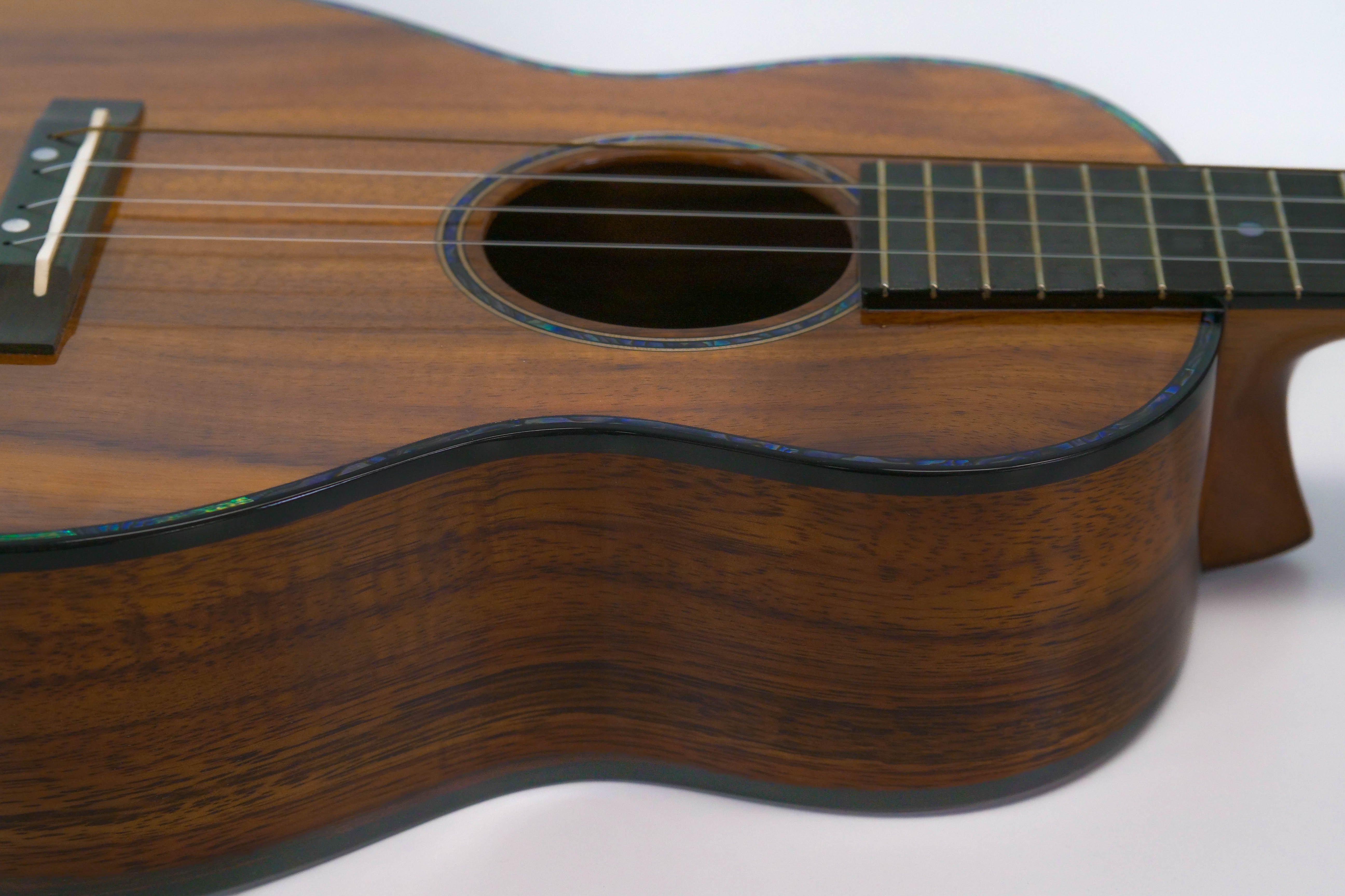 Romero Creations RC-R-K Koa Signature Replica Tenor Ukulele